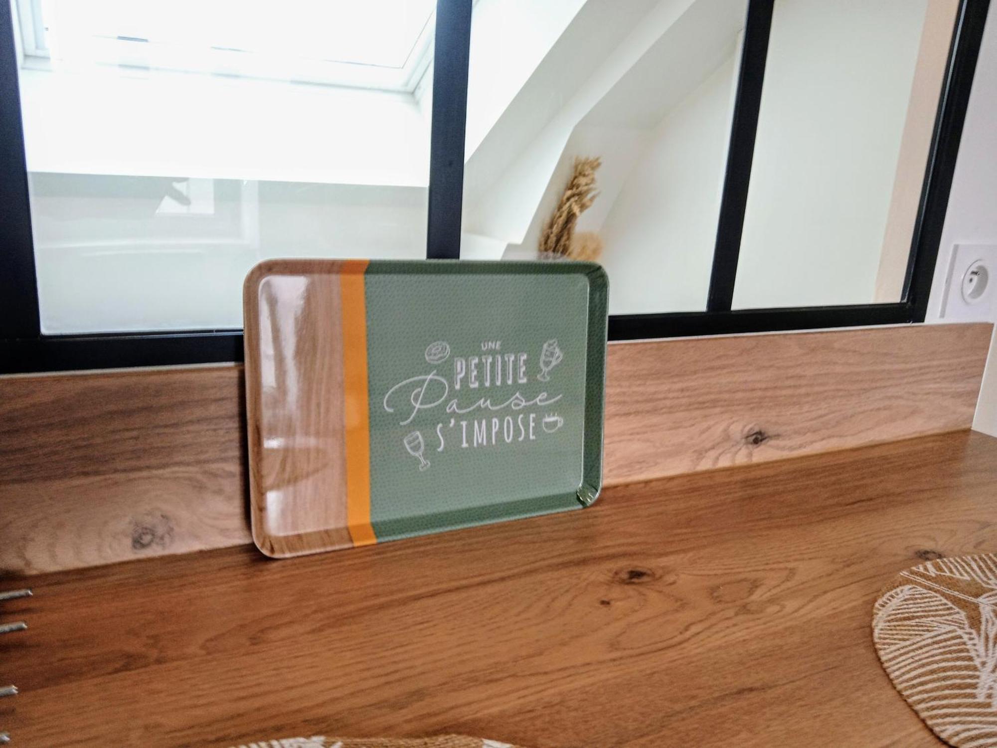 Les Studios De La Gare Linge Cafe The Inclus Wifi Vannes Exterior foto